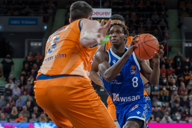 众所周知 众所周知